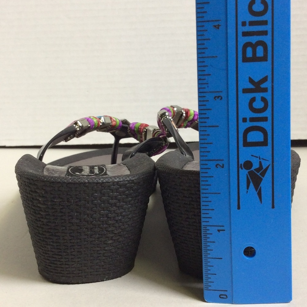 Grandco Women’s Rainbow Jeweled Sandals, Sz 8 - Picture 9 of 14